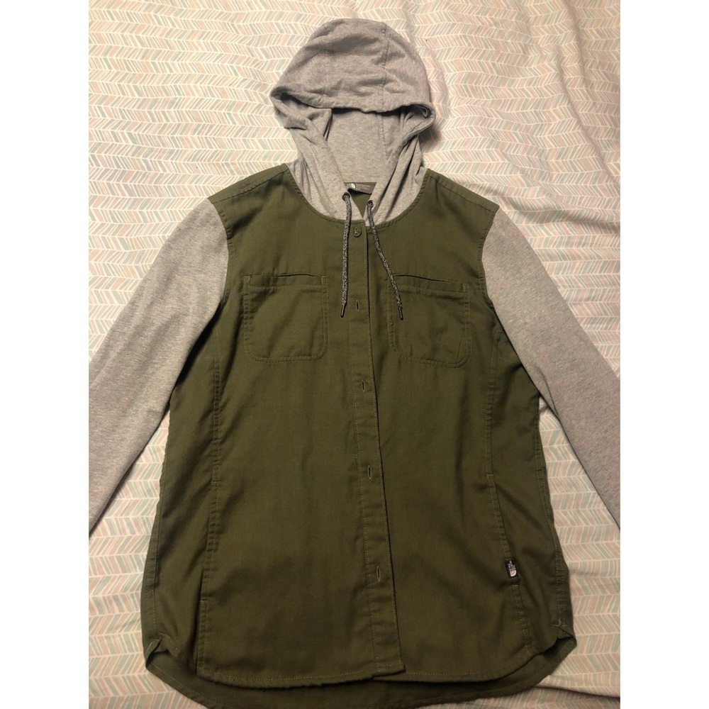 The Northface lightweight jacket
